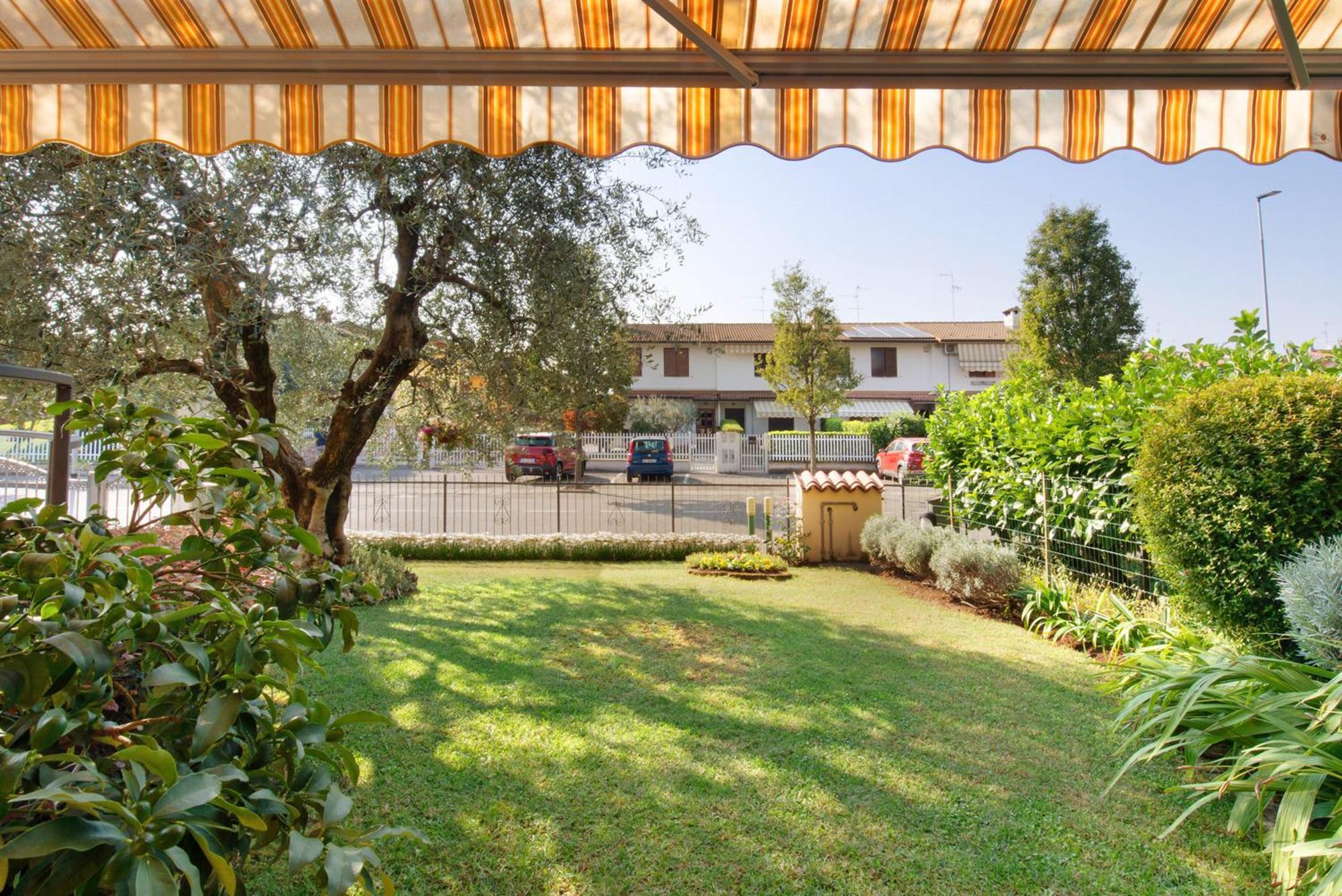 Casa Elli Villa Osio Sotto Kültér fotó